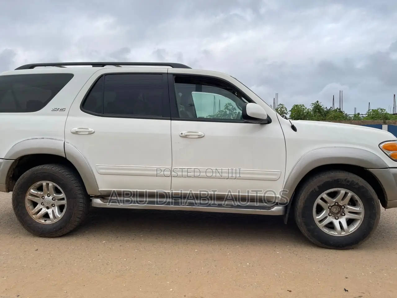 Toyota Sequoia Limited 4dr SUV 4WD (4.7L 8cyl 4A) 2004 White