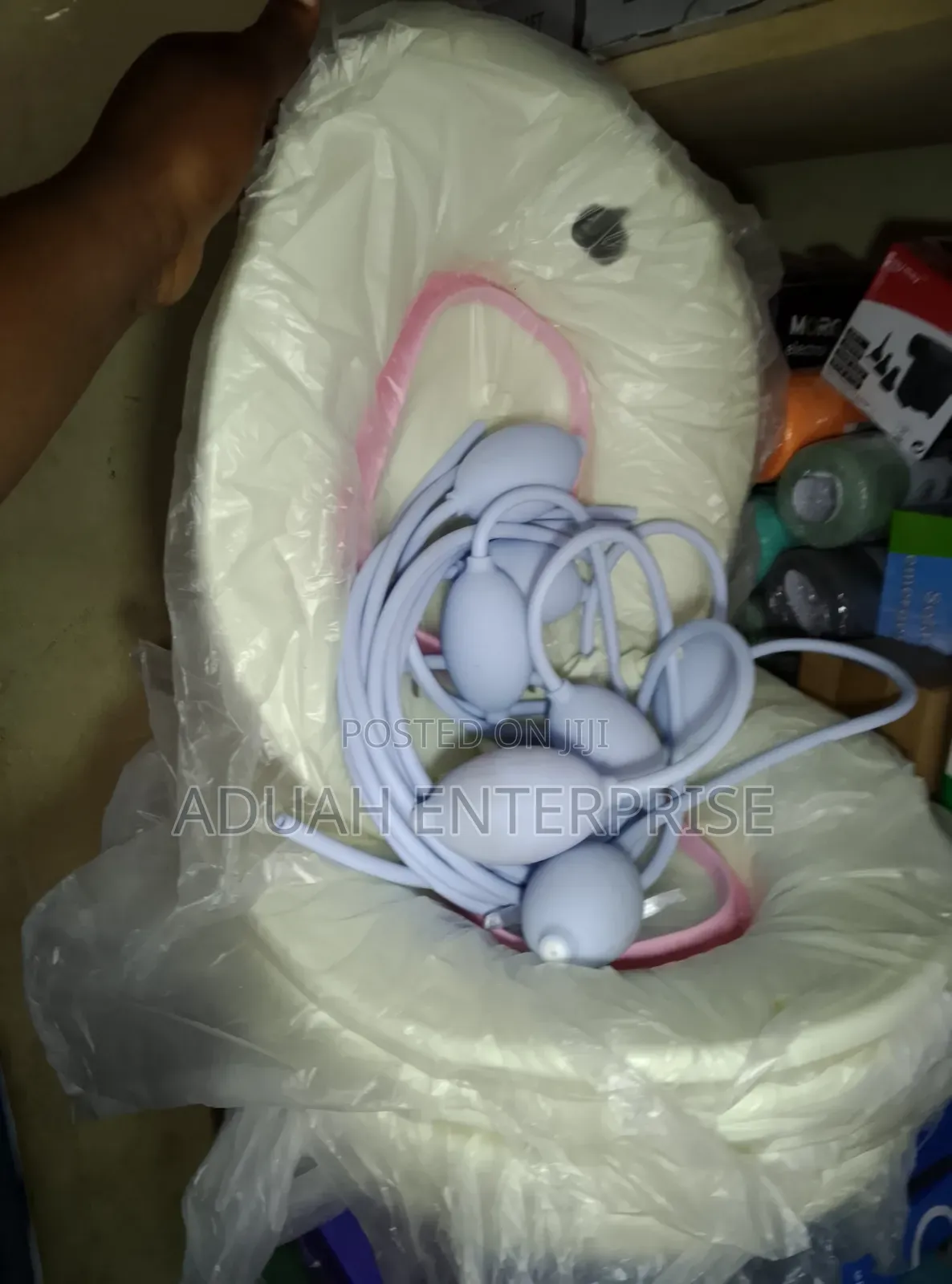 Sitbath Pan With Vibrator