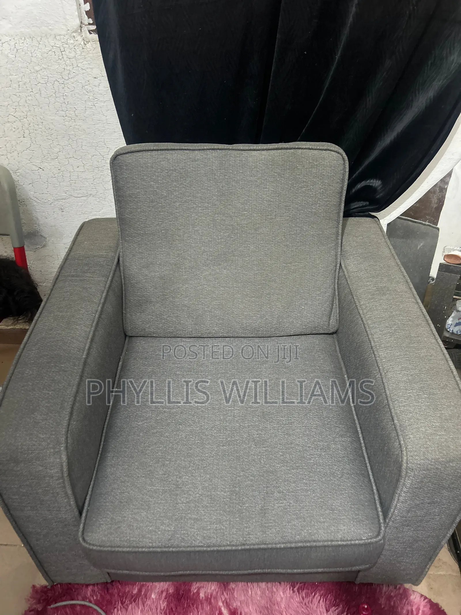 Quality Sofa Set Made for Good Wood and Fabric Available for Sale .