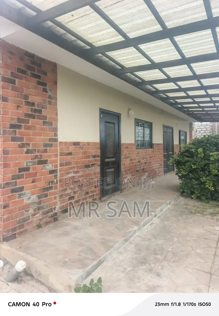 3bdrm House in Sam Properties, Ga South Municipal for rent