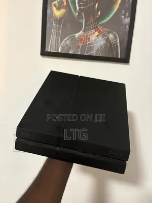 Ps4 Standard With Games
