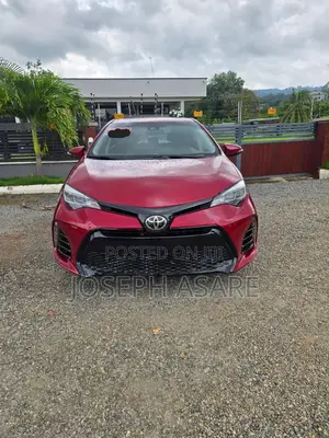 Toyota Corolla 2018 Red