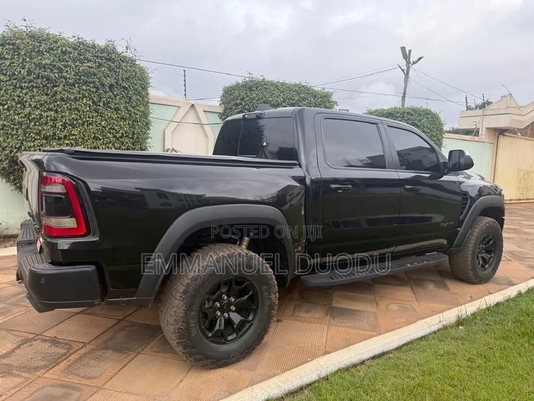 Dodge RAM 1500 6.2 Petrol AWD 2021 Black