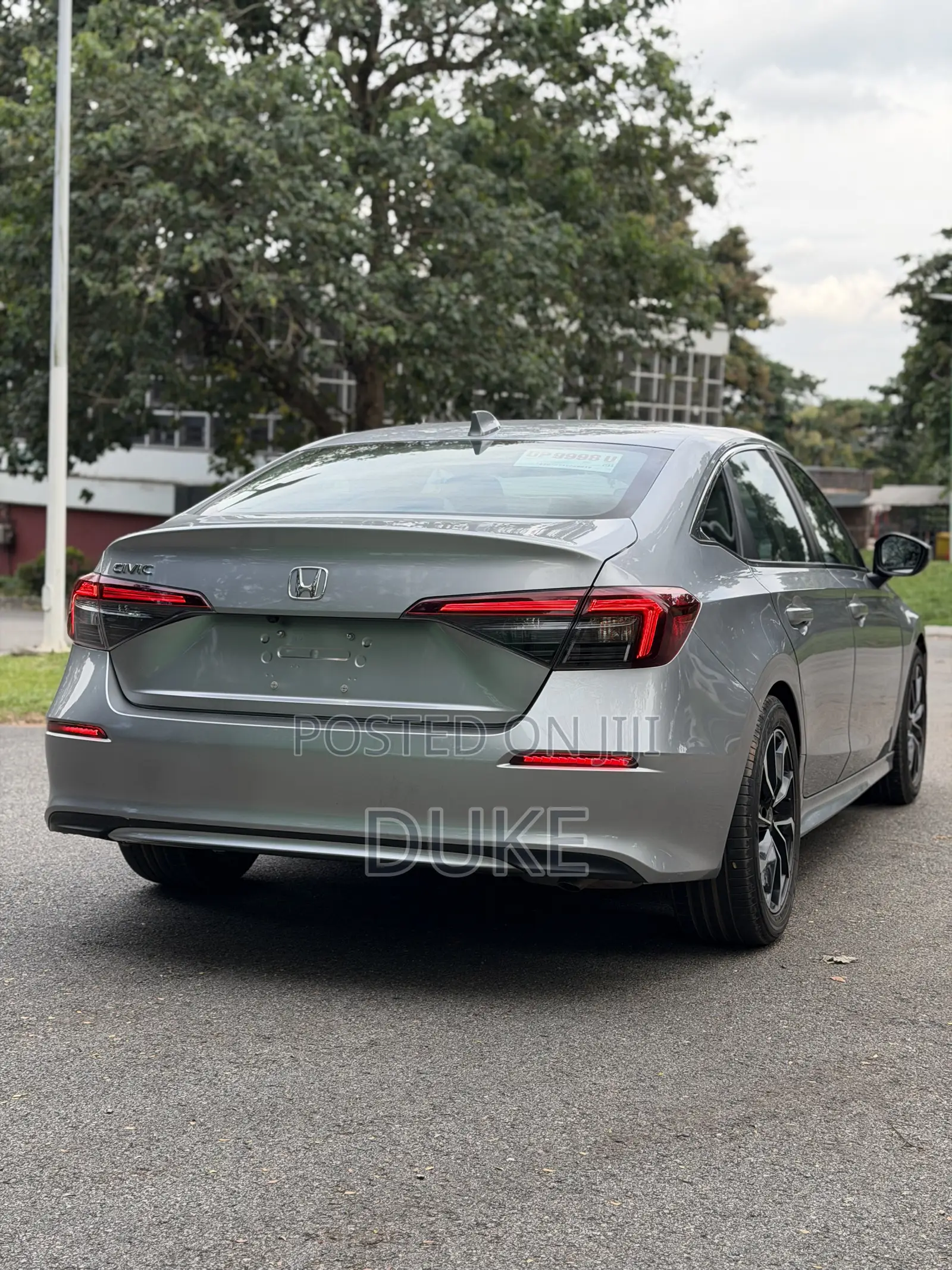 Honda Civic LX CVT 2025 Silver