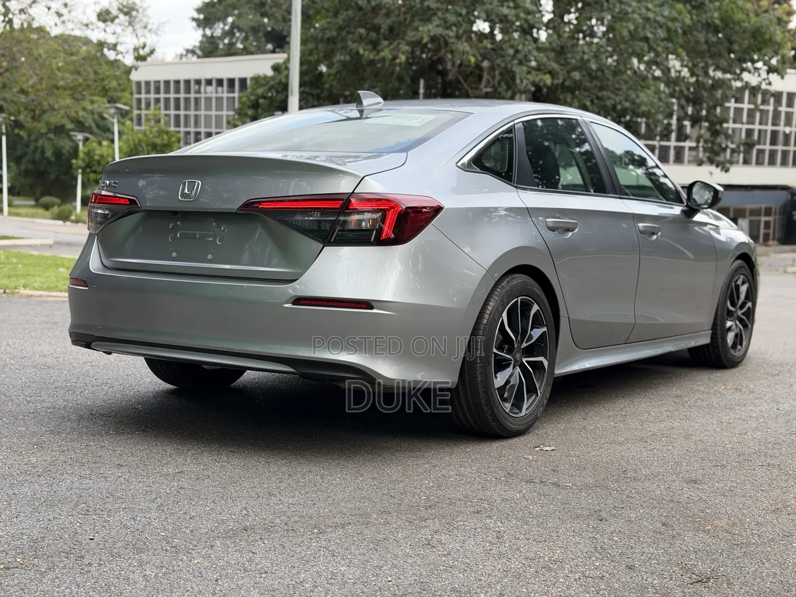 Honda Civic LX CVT 2025 Silver
