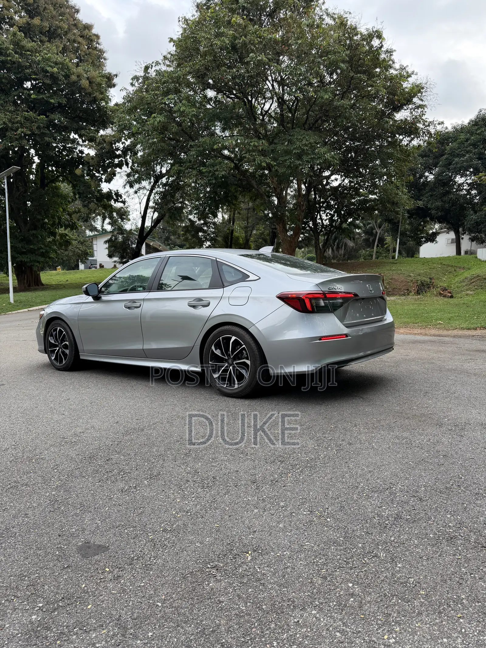 Honda Civic LX CVT 2025 Silver