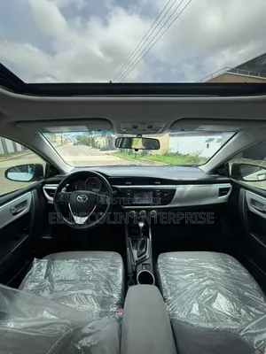 Toyota Corolla 2015 White
