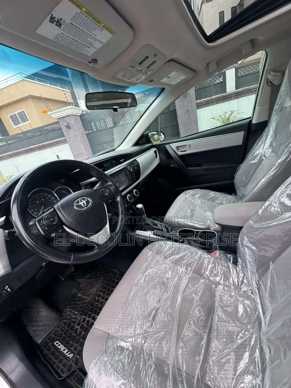 Toyota Corolla 2015 White