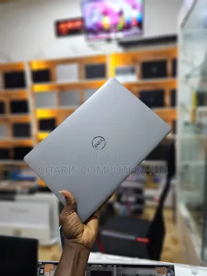 Laptop Dell Latitude 5411 32GB Intel Core i7 SSD 512GB