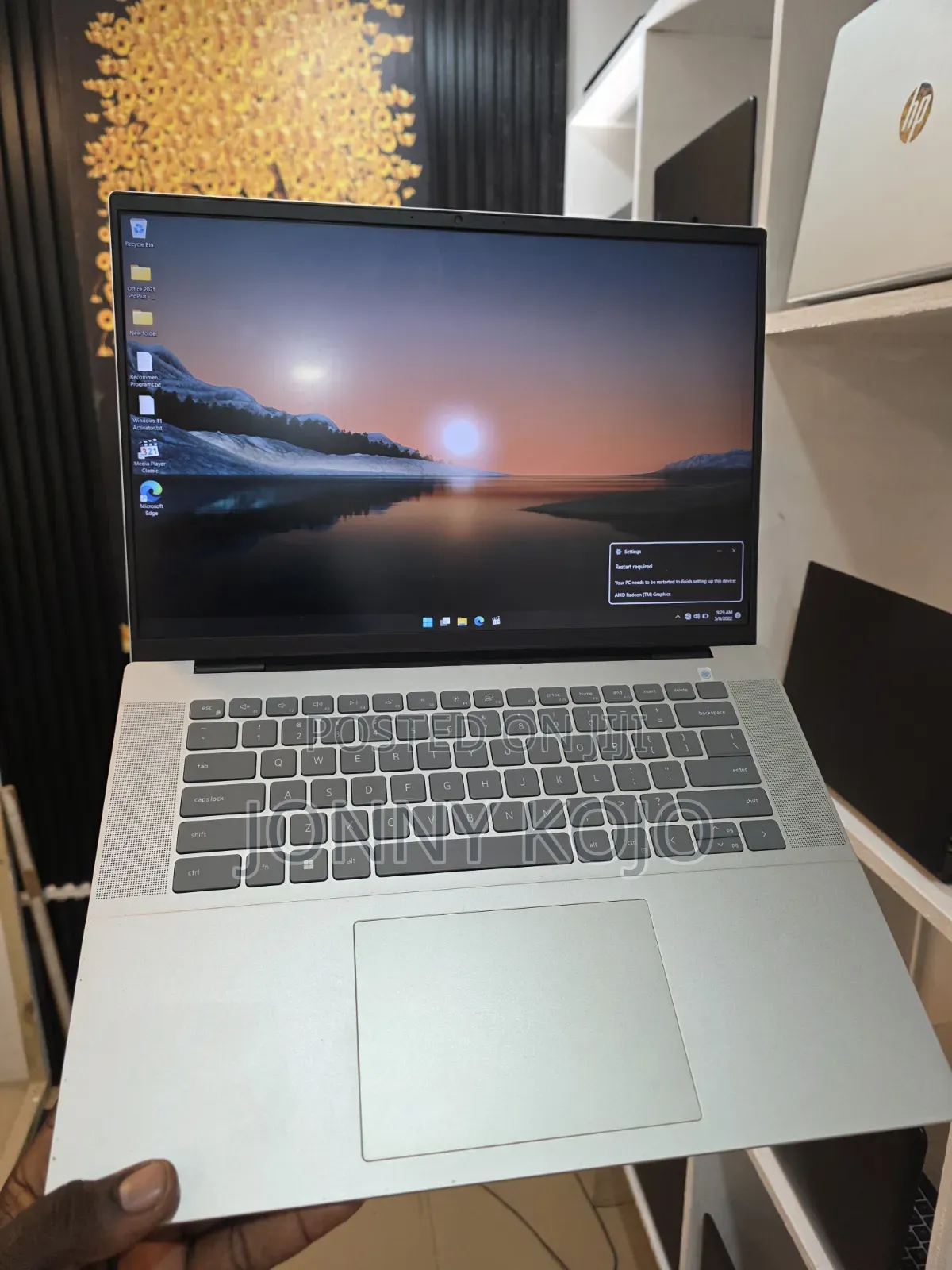 Laptop Dell Inspiron 16 5635 8GB AMD Ryzen 7 SSD 512GB