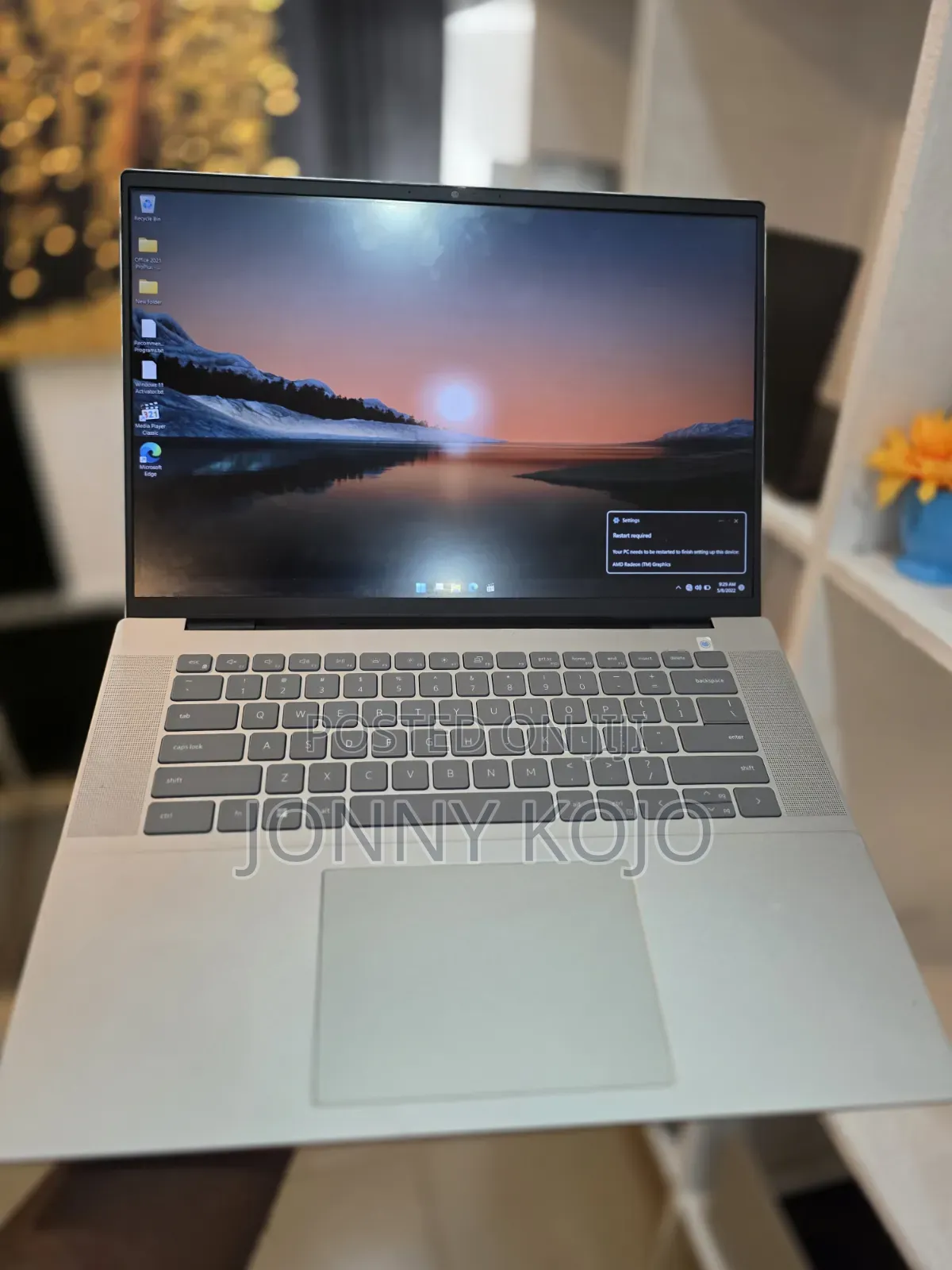 Laptop Dell Inspiron 16 5635 8GB AMD Ryzen 7 SSD 512GB
