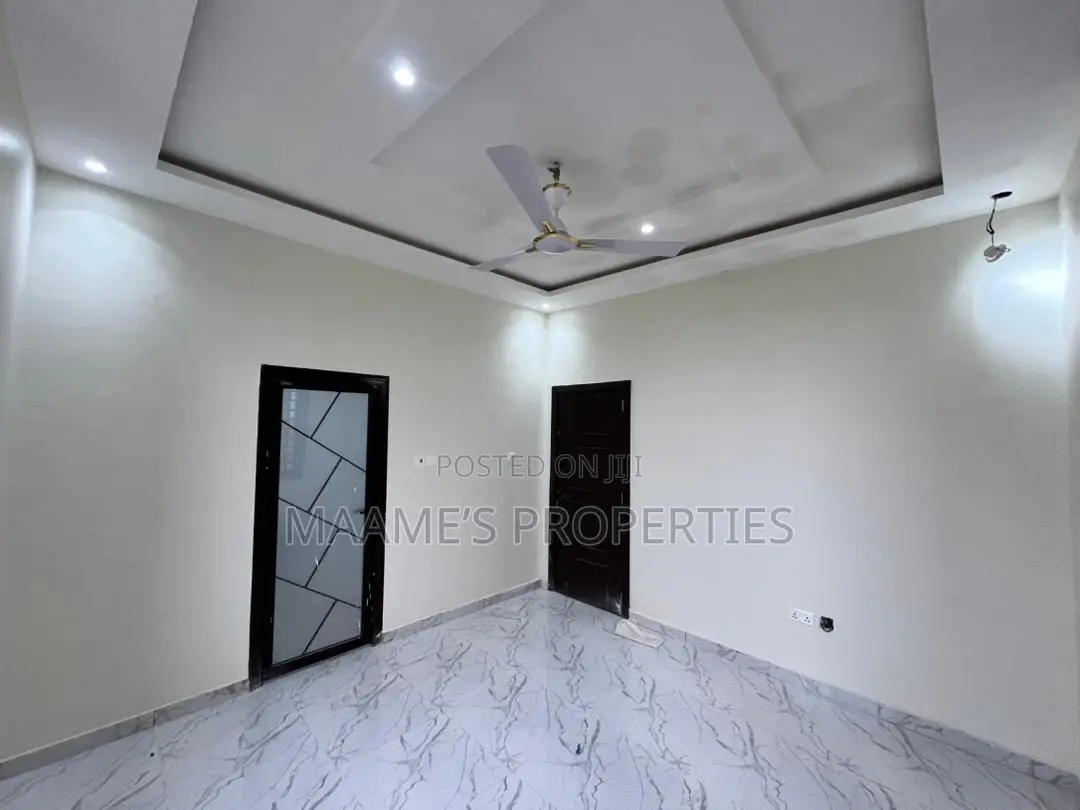 2bdrm Apartment in Adjiriganor for rent