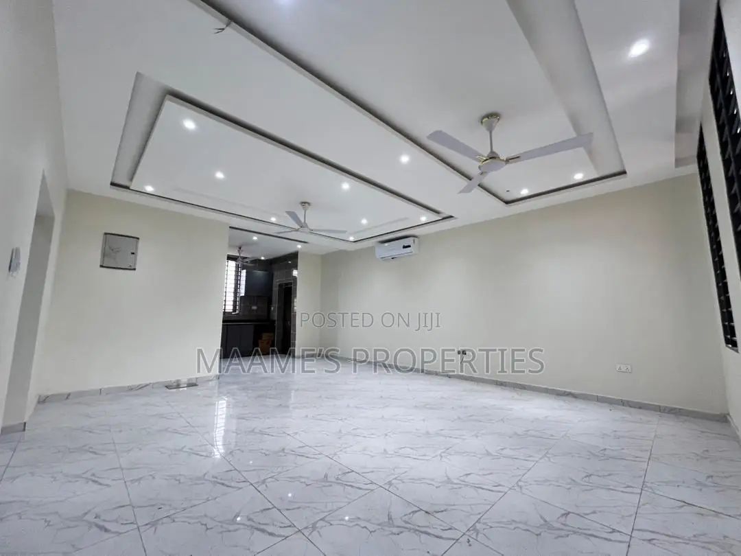 2bdrm Apartment in Adjiriganor for rent