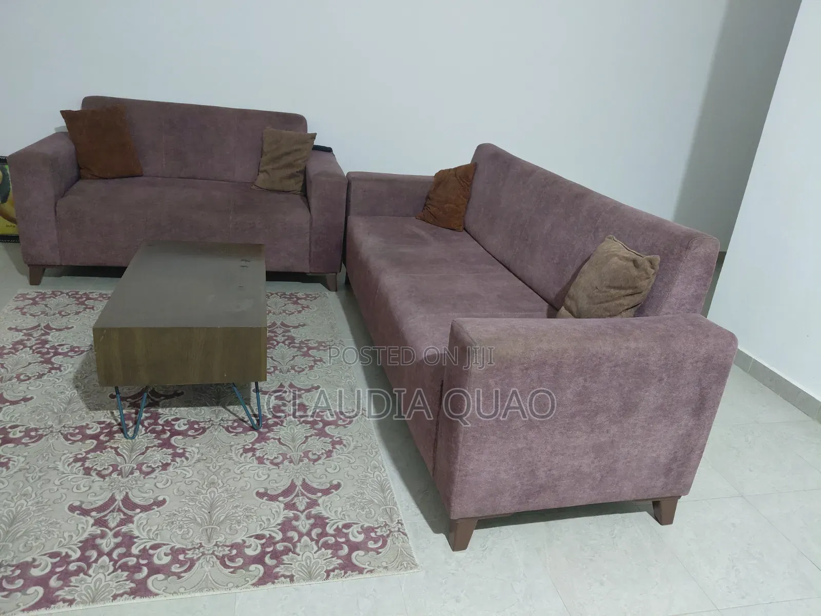 Use Sofas Set