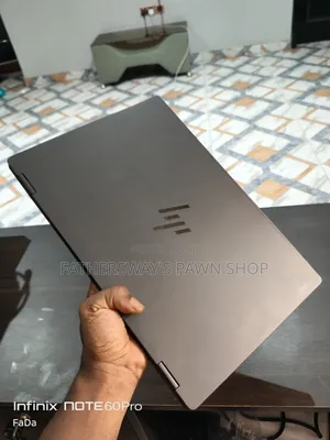 Laptop HP OmniBook Ultra Flip 16" 16GB Intel Core Ultra 7 SSD 512GB