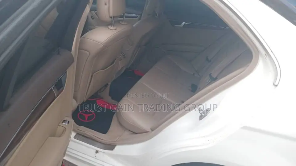 Mercedes-Benz C250 2014 White
