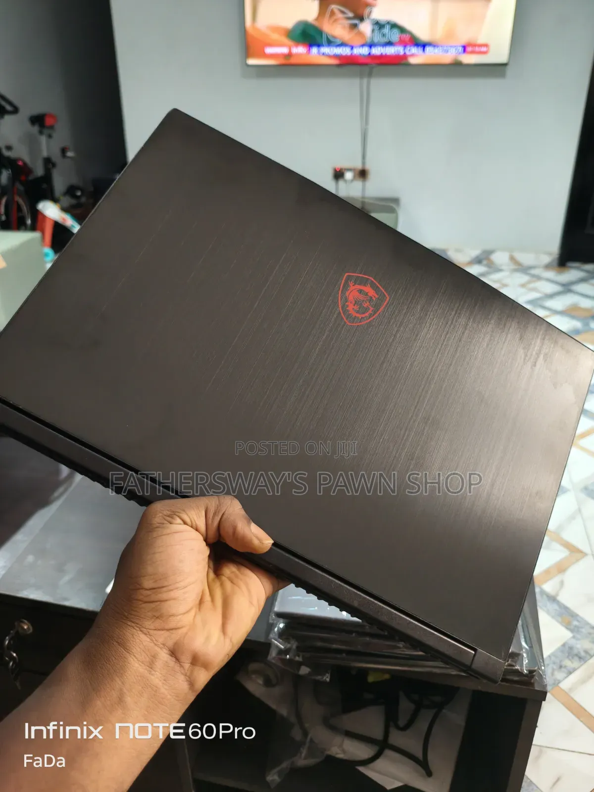 Laptop MSI GF65 Thin 10UE 16GB Intel Core i5 SSD 512GB
