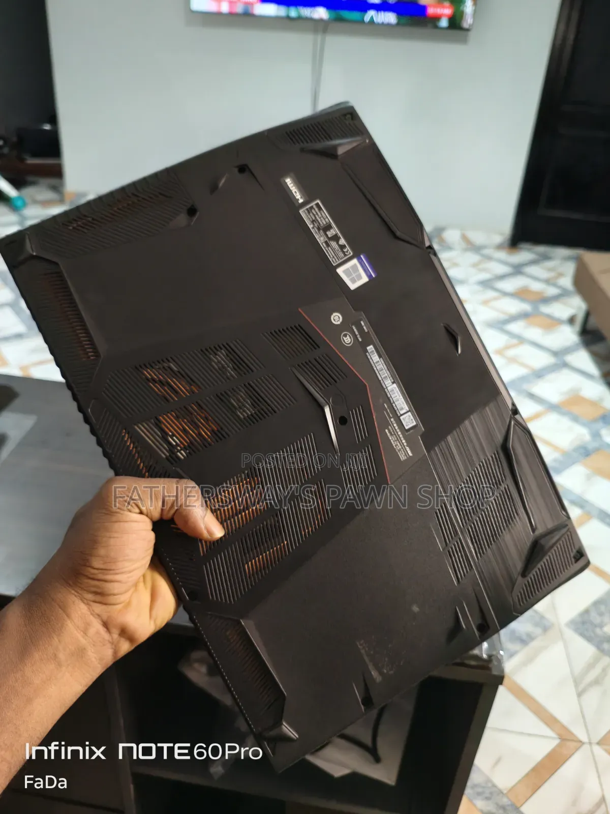 Laptop MSI GF65 Thin 10UE 16GB Intel Core i5 SSD 512GB