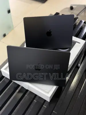 Laptop Apple MacBook Pro 2025 M5 16GB Apple M5 SSD 512GB
