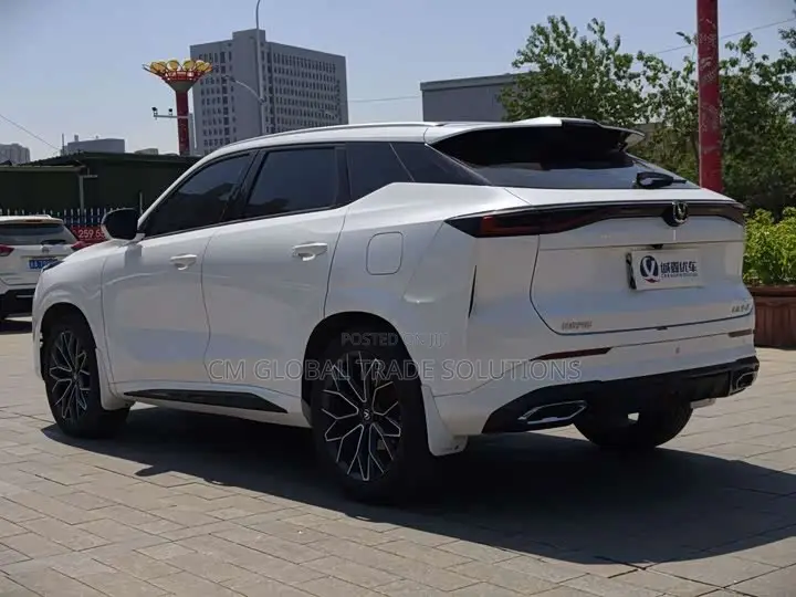 Changan UNI-Z iDD Premium 2025 White