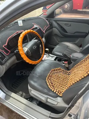 Hyundai Elantra 2008 Silver