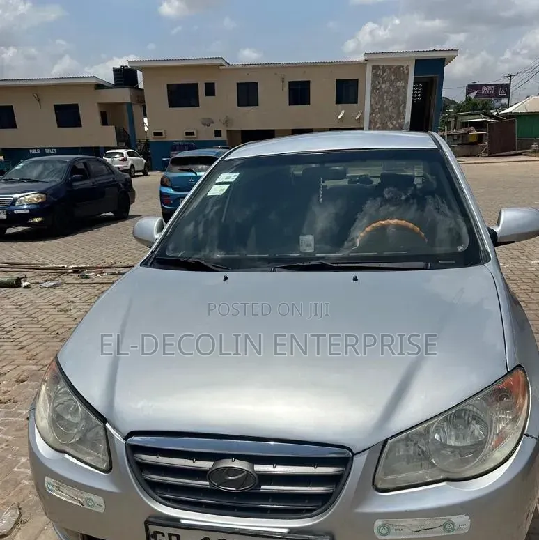 Hyundai Elantra 2008 Silver