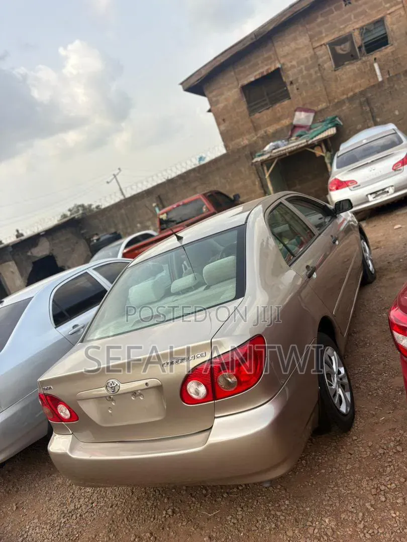 Toyota Corolla 2008 Gold