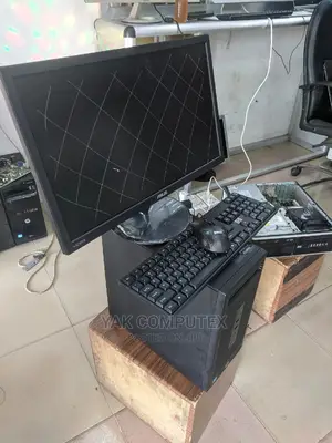 Desktop Computer HP EliteOne 1000 G1 8GB Intel Core I5 HDD 1T
