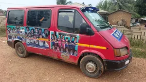 Ford Transit 1999 Red