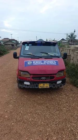 Ford Transit 1999 Red
