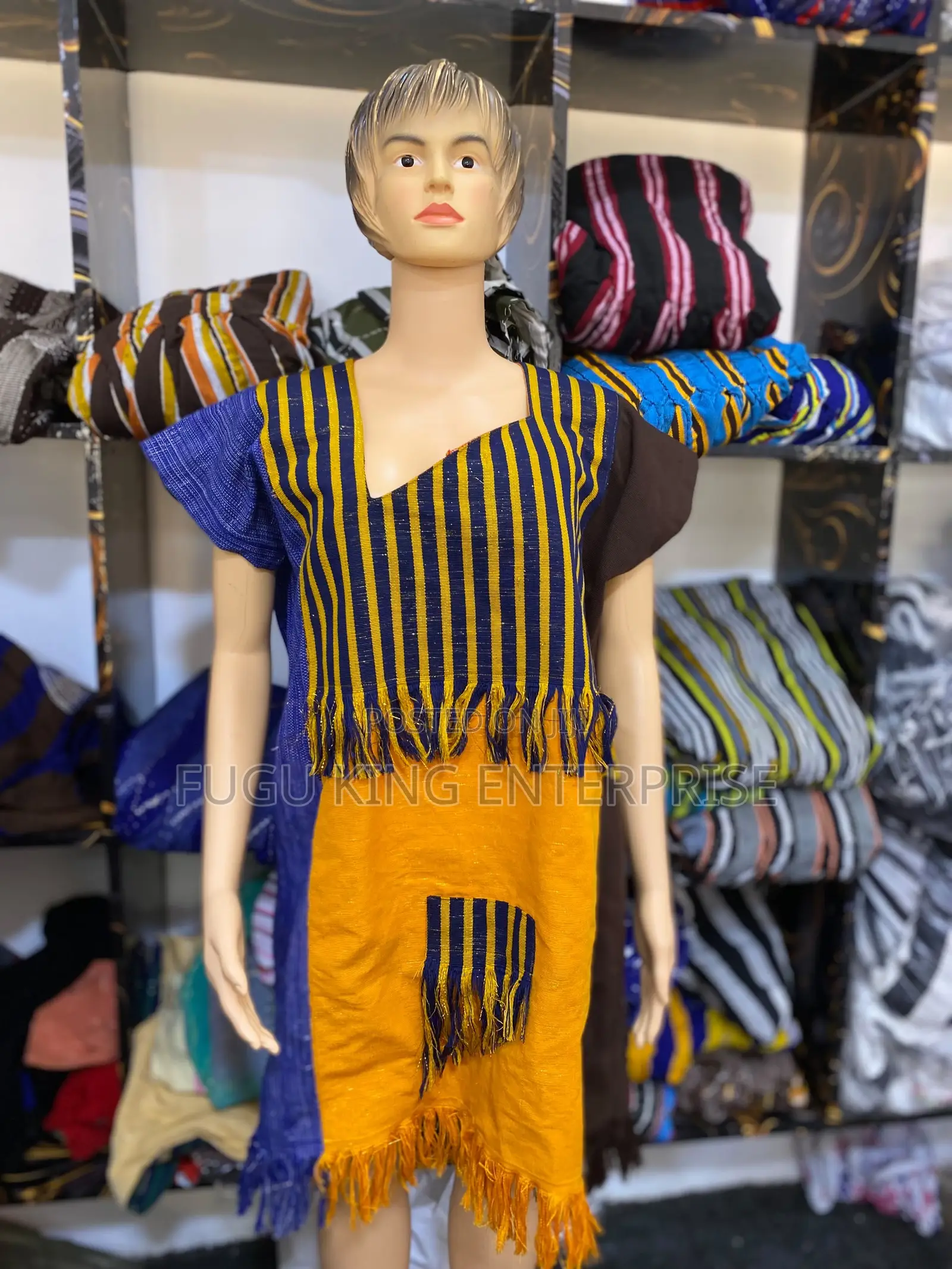 Ladies Smock Wear Available at Cool Rates