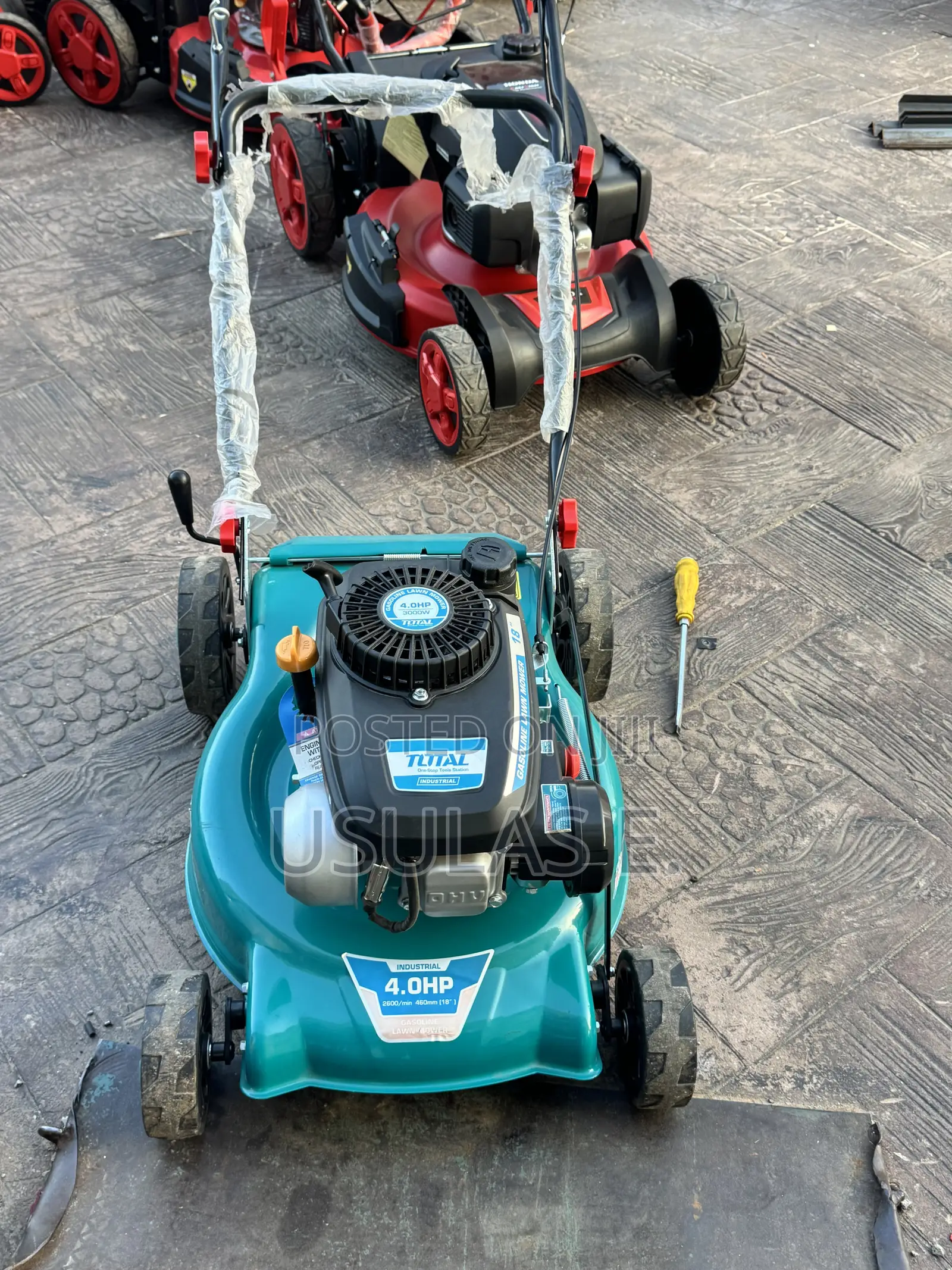 TOTAL 4.0HP Petrol Lawn Mower