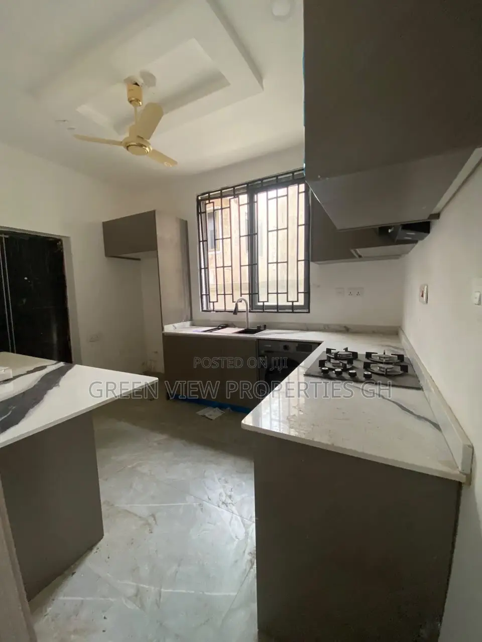 3bdrm Townhouse / Terrace in Tseaddo for rent