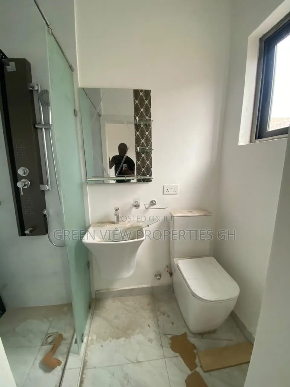 3bdrm Townhouse / Terrace in Tseaddo for rent