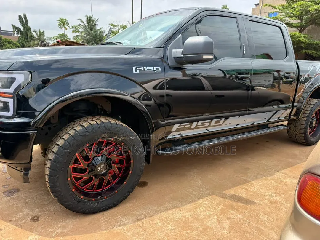 Ford F-150 XLT 4x4 SuperCrew Cab Styleside 6.5 ft. box 157 in. WB 2018