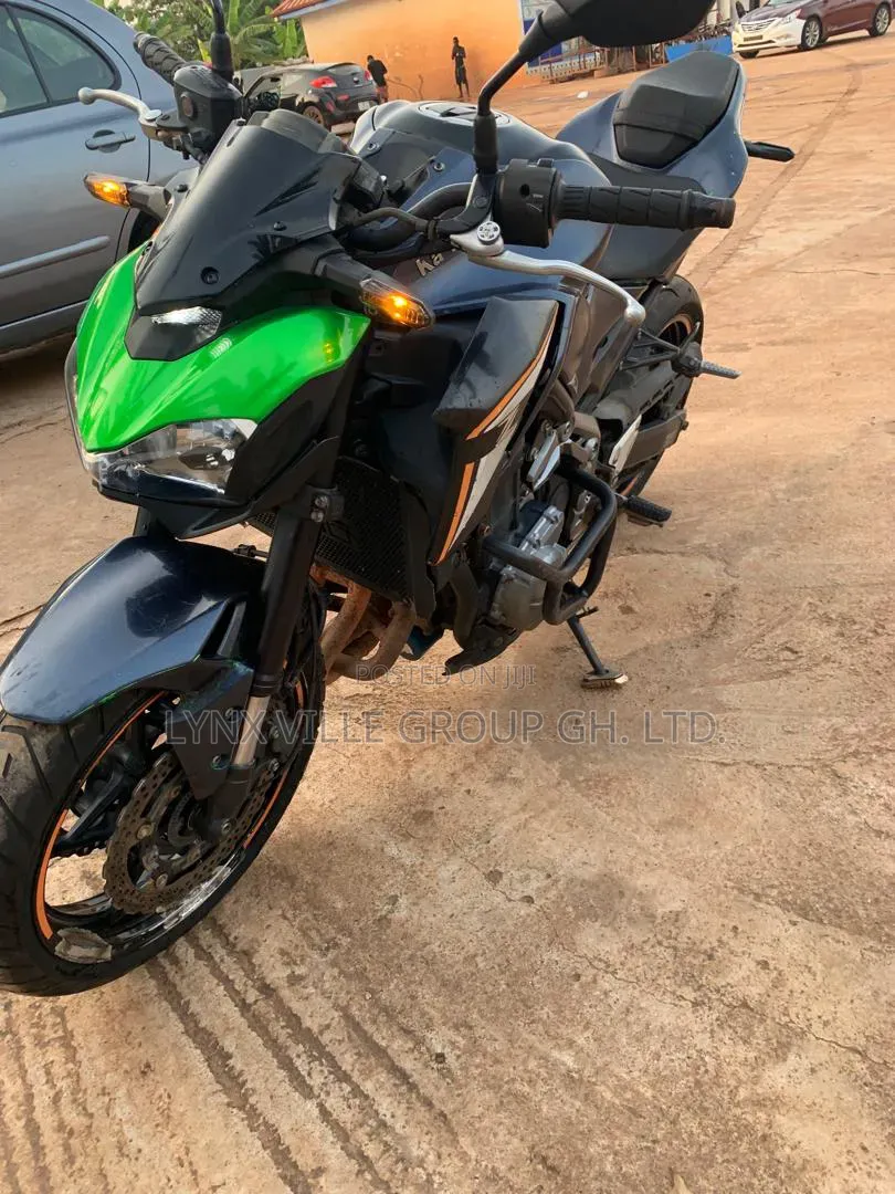 Kawasaki Z900 2017 Blue