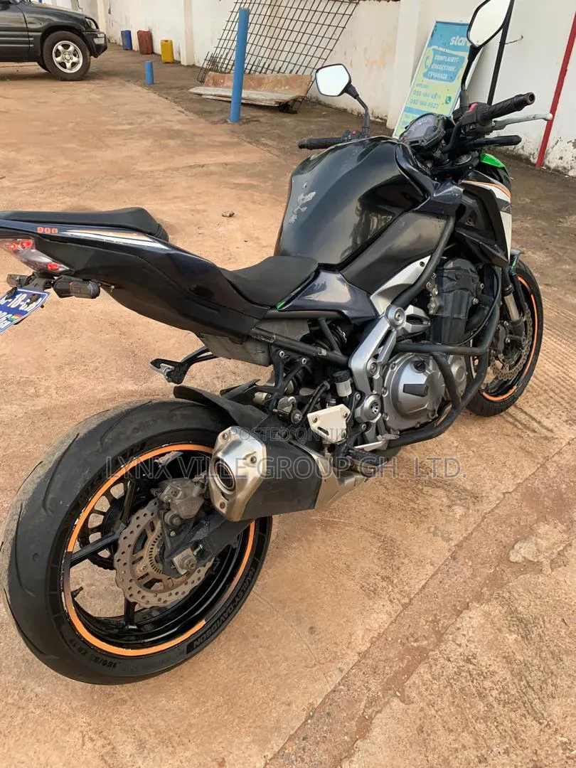 Kawasaki Z900 2017 Blue