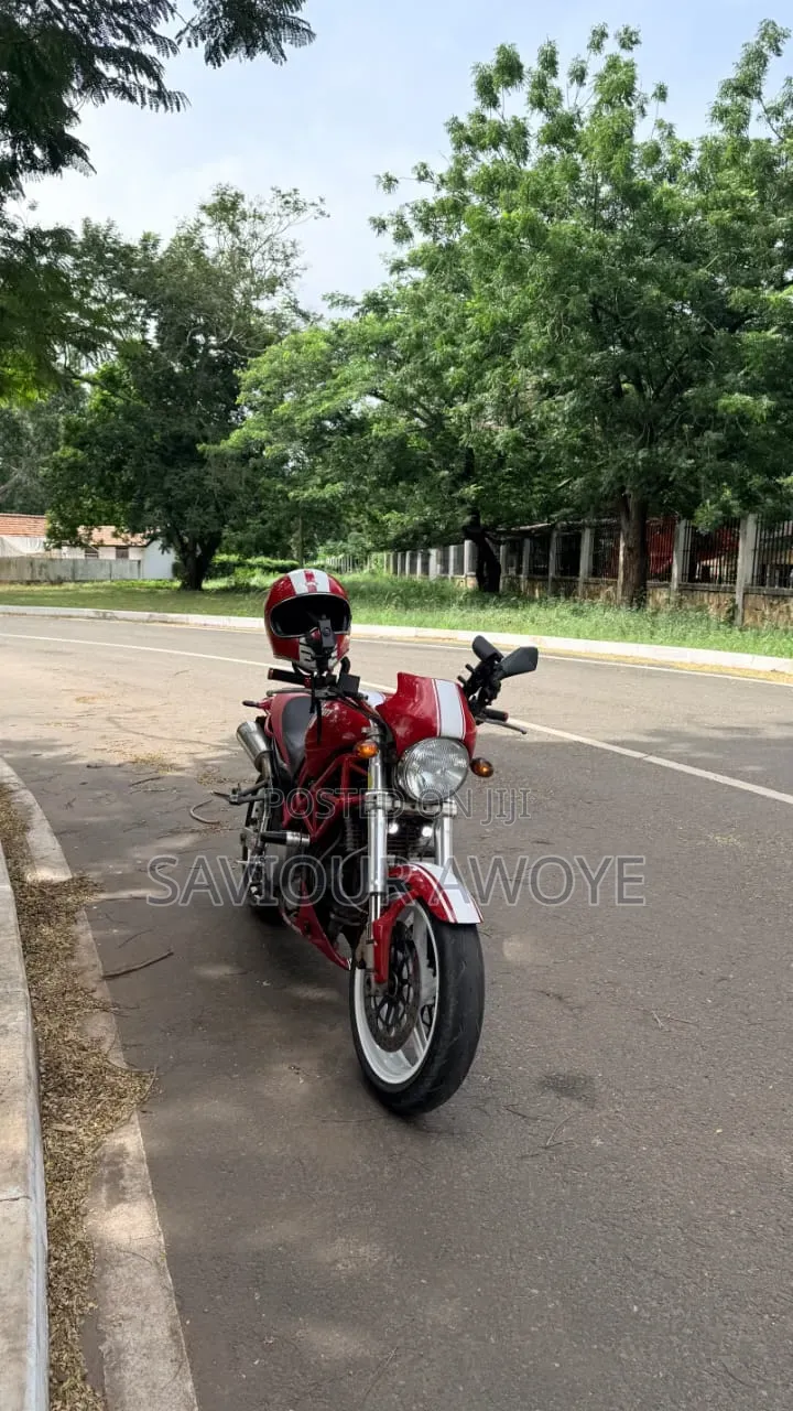 Ducati 2006 Red