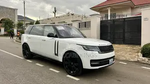 Land Rover Range Rover Vogue 2022 White