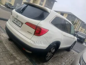 Honda Pilot EX 4dr SUV 4WD (3.5L 6cyl 5A) 2017 White