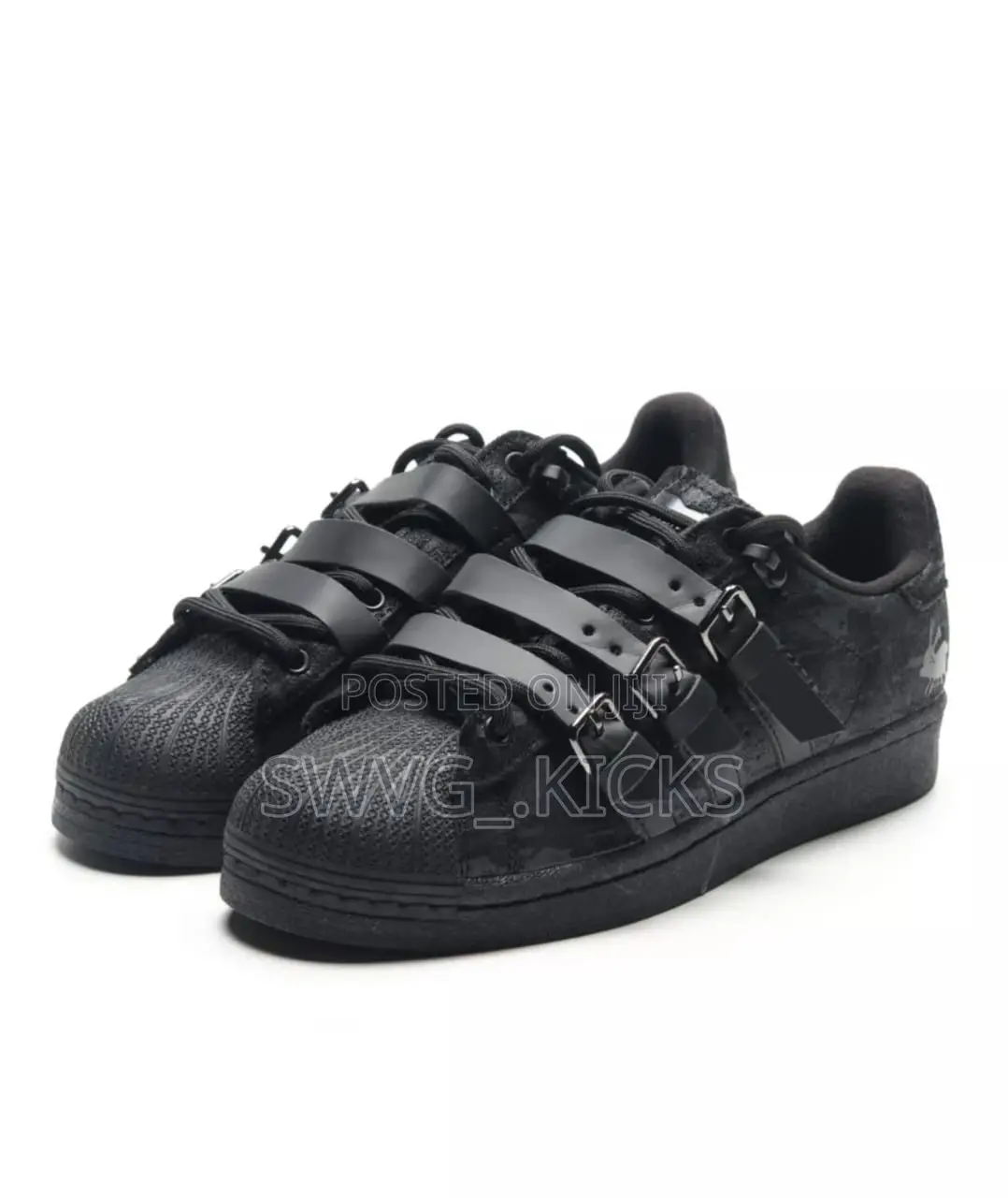 Adidas Superstar "Rabbit Hole"