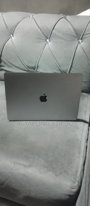 Laptop Apple MacBook 2016 8GB Intel Core i3 HDD+SSD 256GB