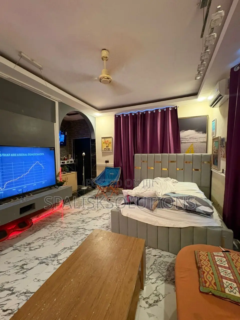 Furnished 7bdrm Apartment in Amasaman for sale