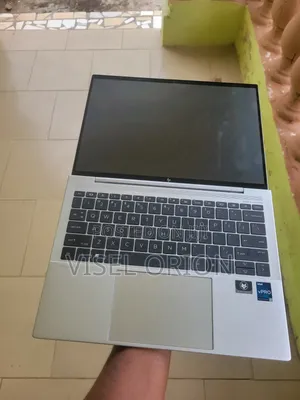 Laptop HP Dragonfly G3 32GB Intel Core i7 SSD 512GB