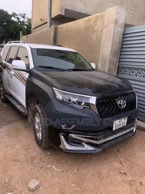 Land Cruiser Prado 2010-2016 Upgraded to 2021 Body Kit