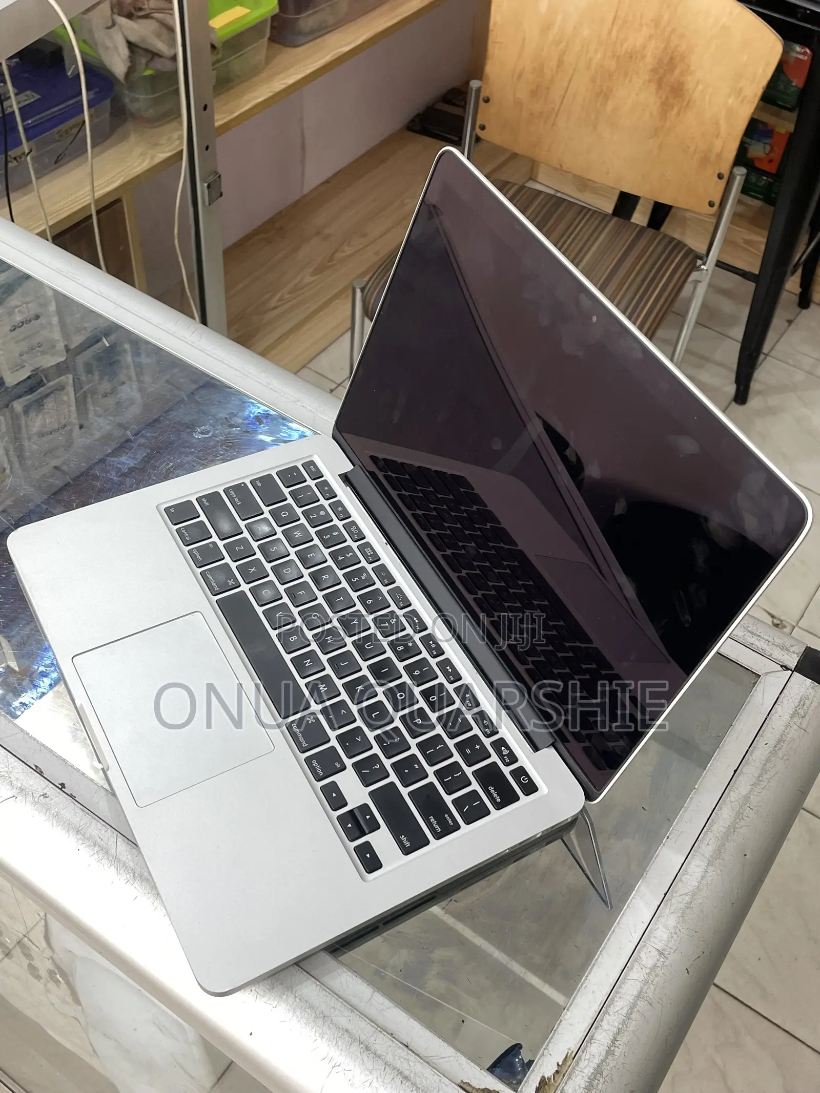 Laptop Apple MacBook Pro 2015 8GB Intel Core i5 SSD 128GB