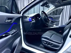 Toyota C-HR 2019 White