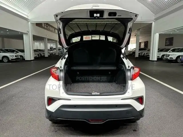 Toyota C-HR 2019 White