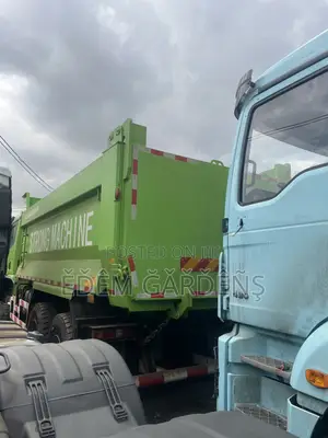 Shacman Strong Machine Tippers 10/12 Wheeler