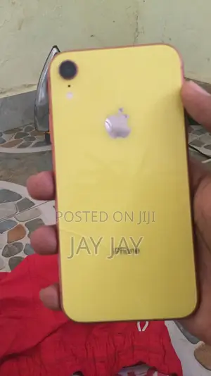Apple iPhone XR 128 GB Yellow